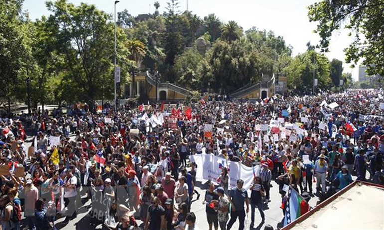 Chile ấn định thời điểm trưng cầu ý dân về Hiến pháp mới